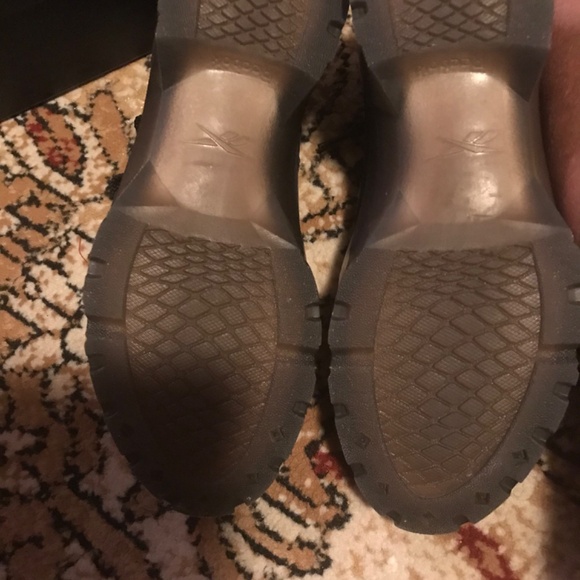 Black size 7.5 Cardi B sneaker - Picture 6 of 7